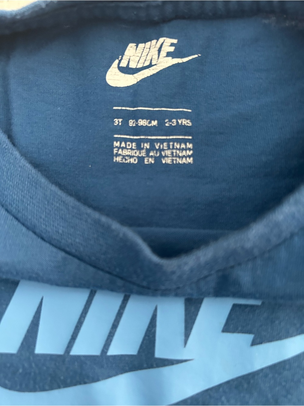 Nike 3T Bundle Short Sleeve Graphic Tees. - Picture 7 of 9